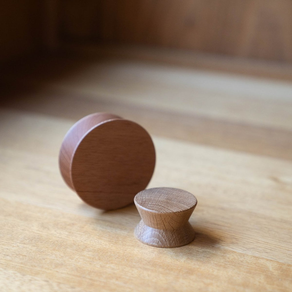 Yo - yo | Modern wooden door handle | IN - TERIA